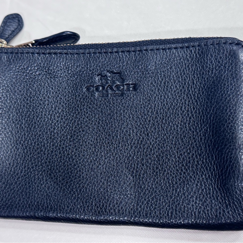 NEW | COACH | DOUBLE ZIPPER WRISTLET WITH STRAP | Black Leather - Picture 2 of 8